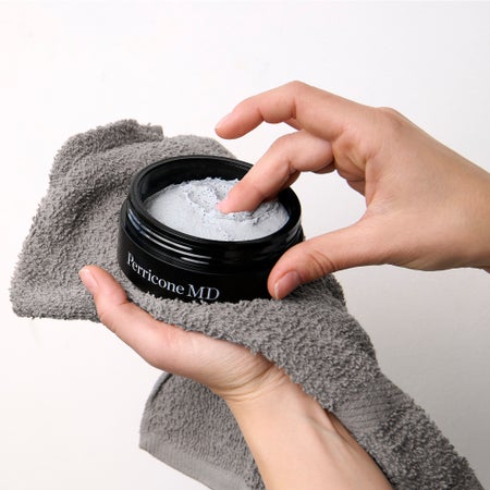 Cold Plasma Plus+ Daily Detox Clay Cleanser Bild 4